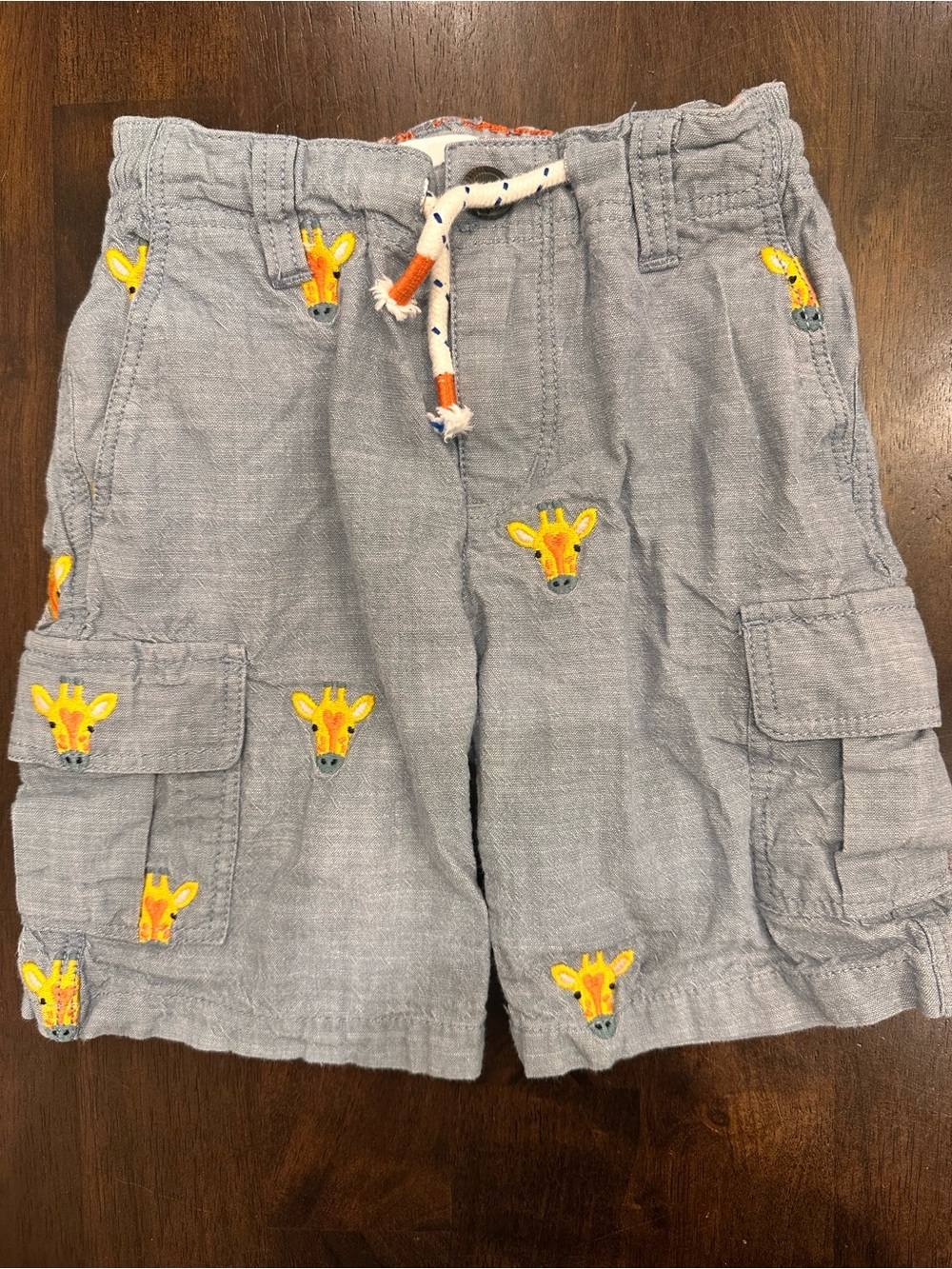 Boden Gray Cargo Shorts with Yellow Giraffe Embroidery